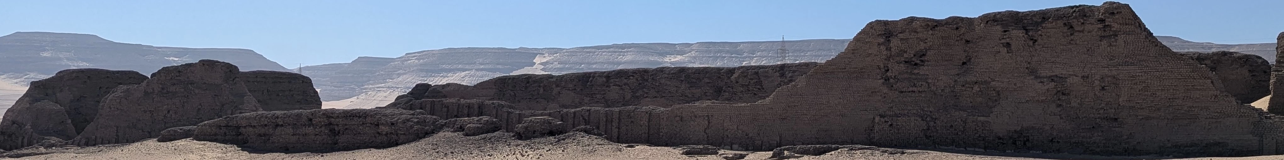 Dahshur – The Experimental Pyramid Field